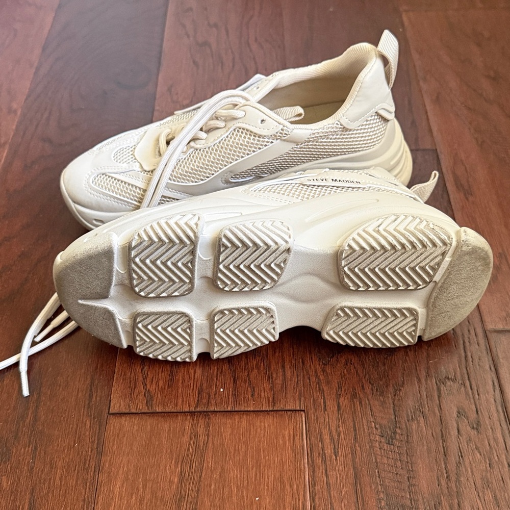 Steve Madden Tan Platform Sneakers - Picture 2 of 7